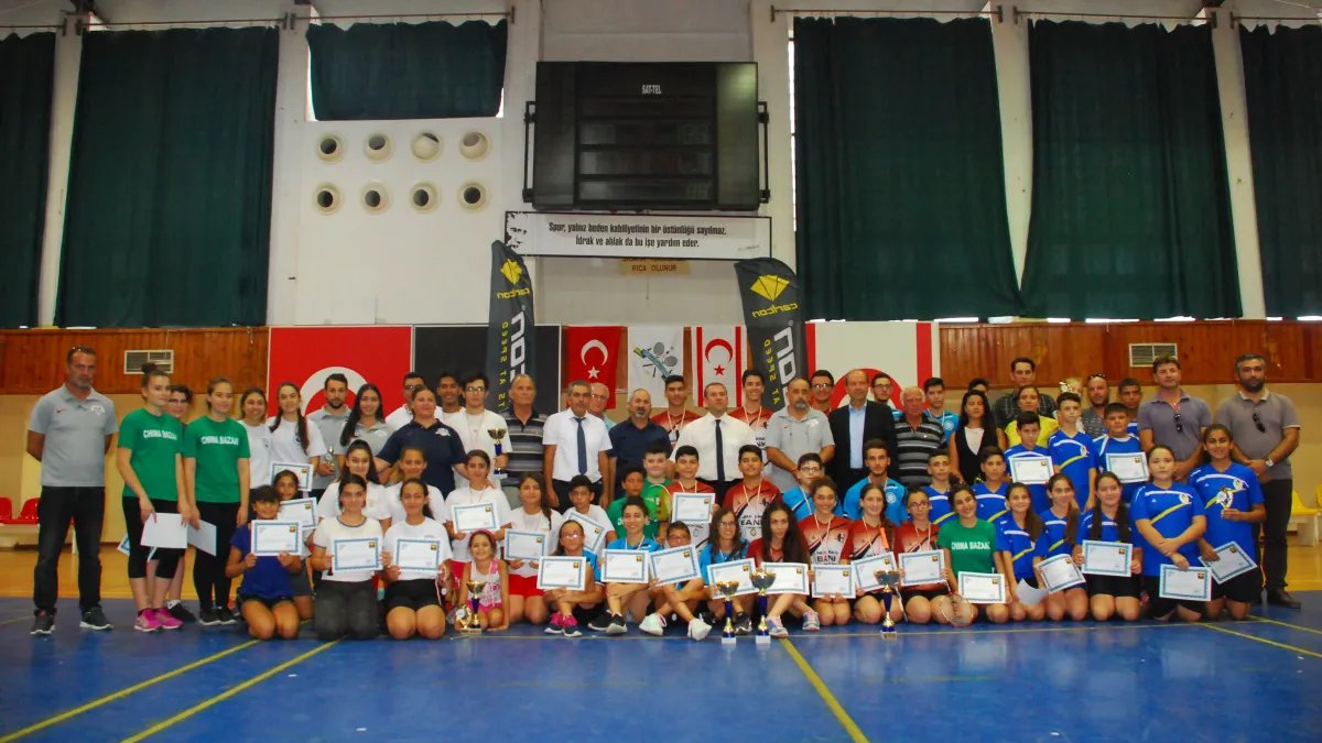 Carlton Gençler Ligi Sona Erdi