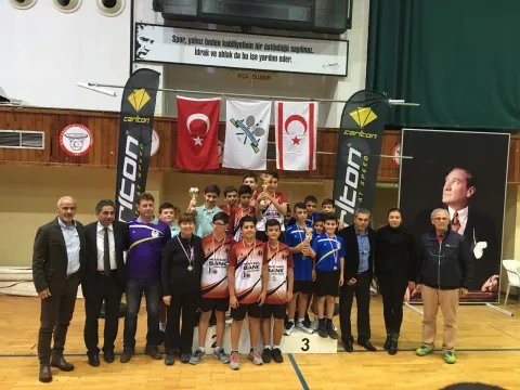Carlton Juniors Badminton League Ends